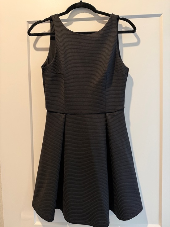 Zara Dresses & Skirts - Zara Black Ribbed Sleeveless Fit-and-Flare Dress